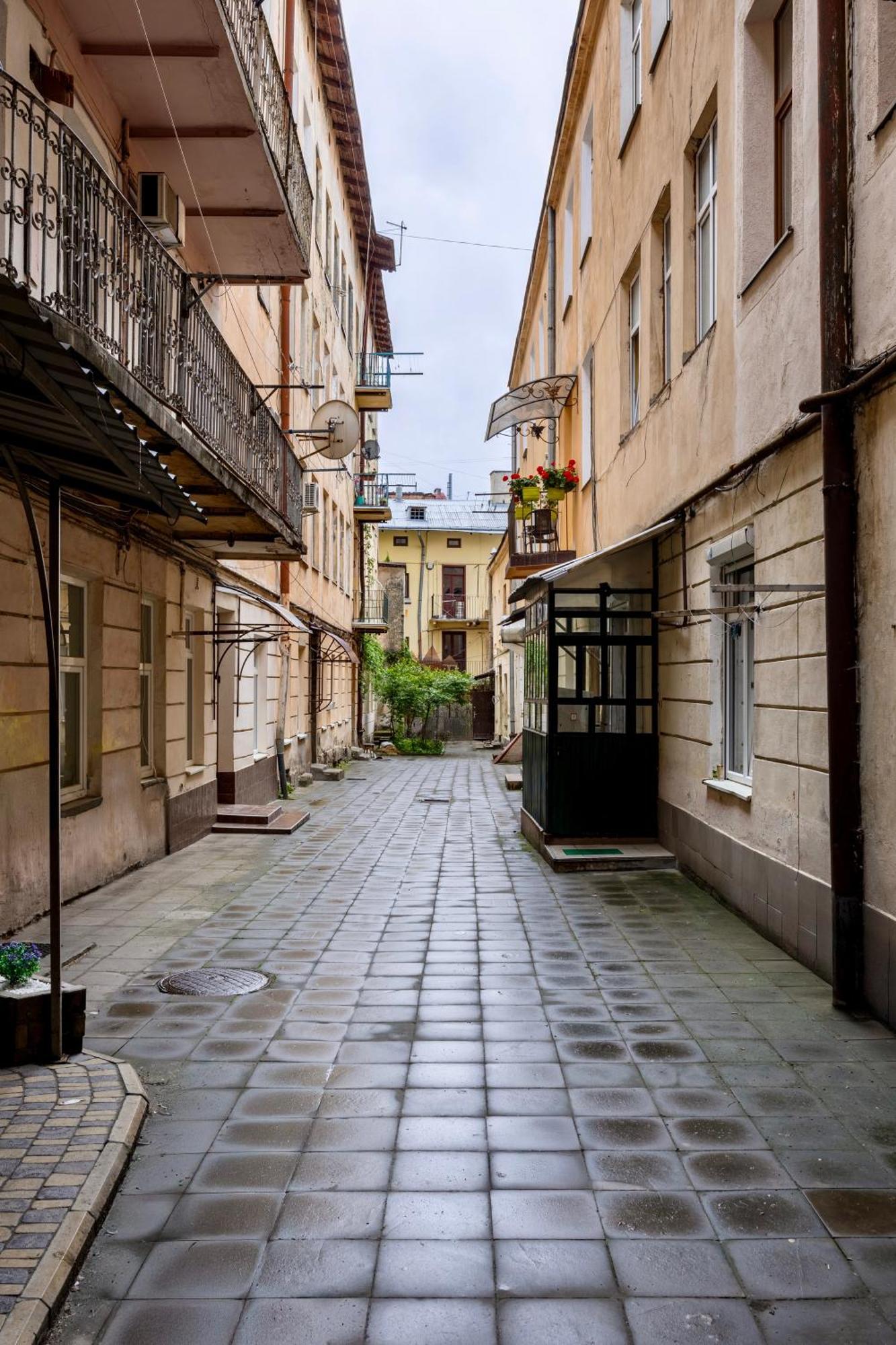 Апартаменти На Площі Ринок 12 Lviv Eksteriør bilde